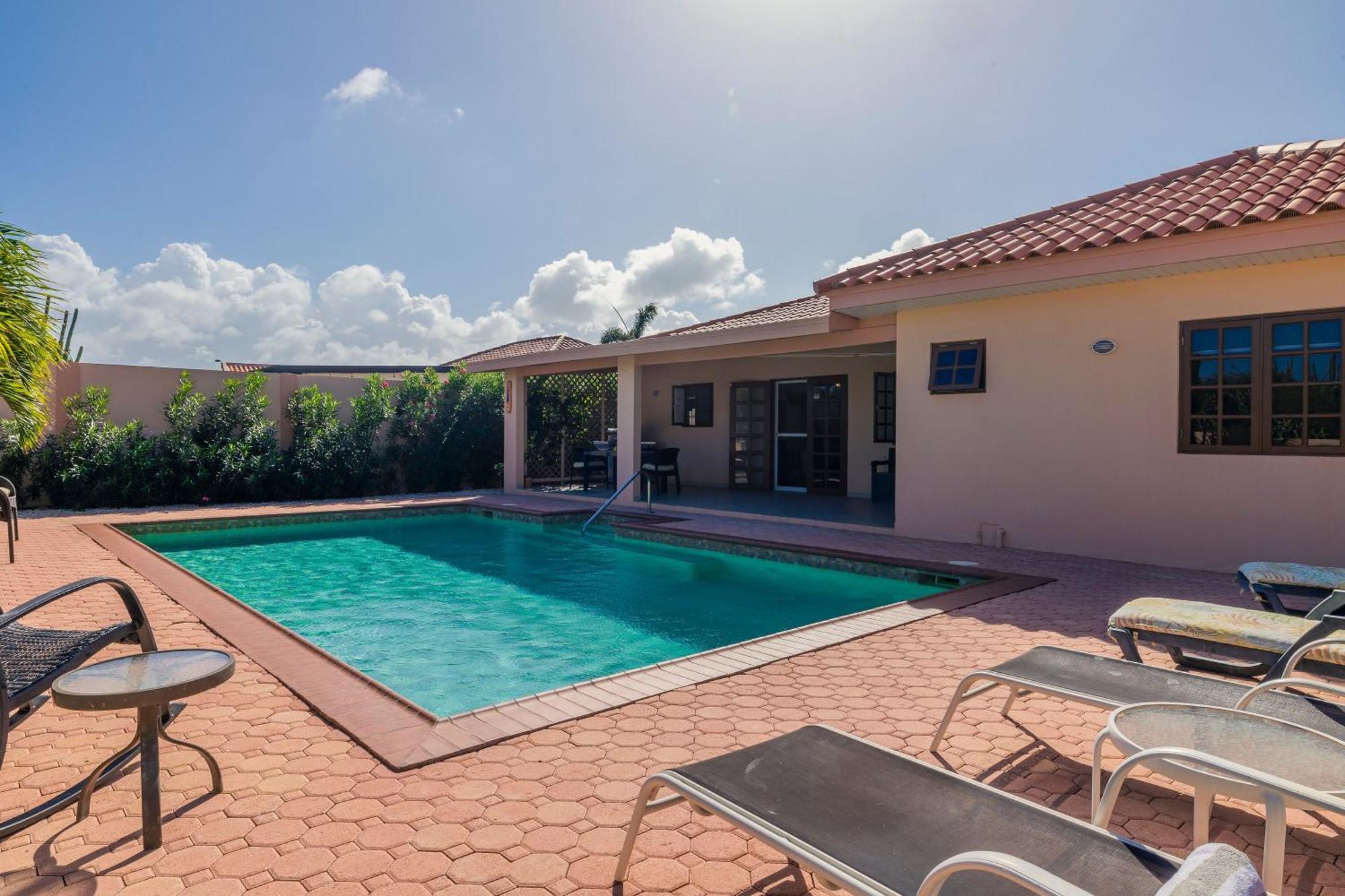Sunrise Villa Is Gorgeous For Daily Views Of Sunrises And Sunsets 팜비치 외부 사진
