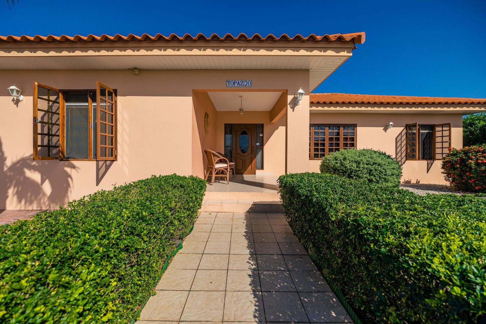 Sunrise Villa Is Gorgeous For Daily Views Of Sunrises And Sunsets 팜비치 외부 사진
